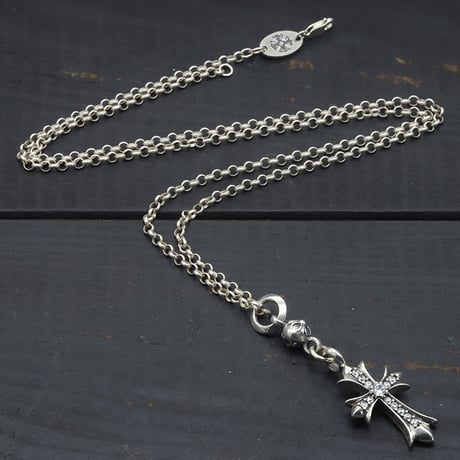 Dio ball necklace