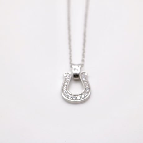 UB hoof necklace