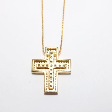cross WK necklace