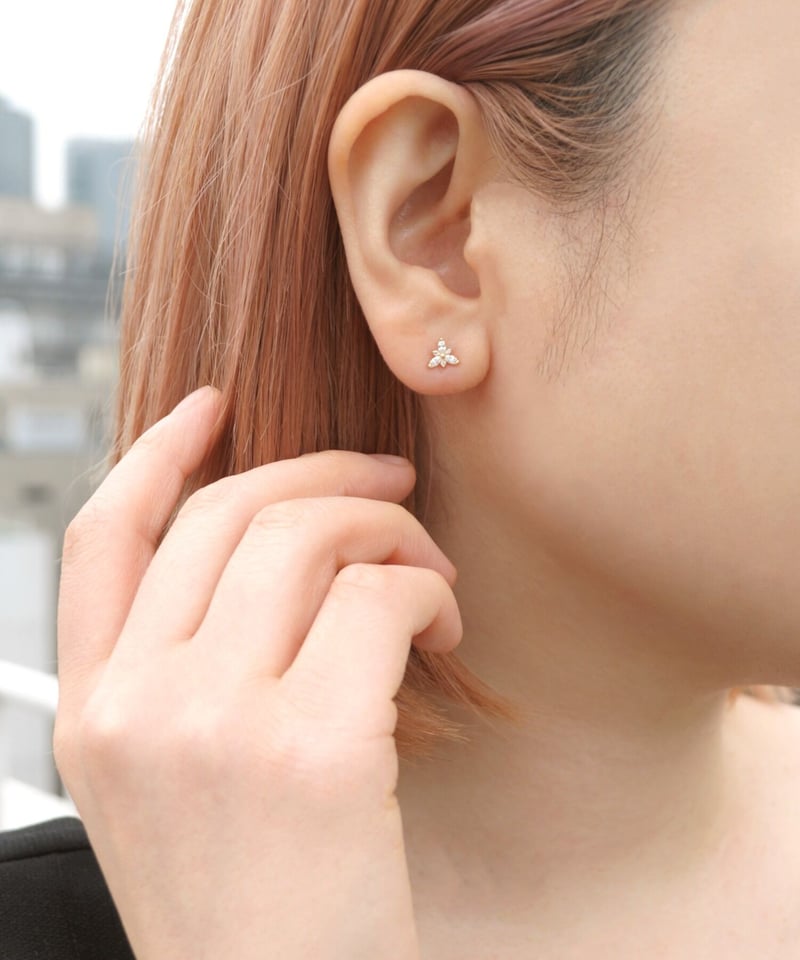 anqanq.】K10 trinity ピアス | KU-CROISSANT 公式オンラインストア anqanq.】K10 trinity ピアス | KU-CROISSANT 公式オンラインストア