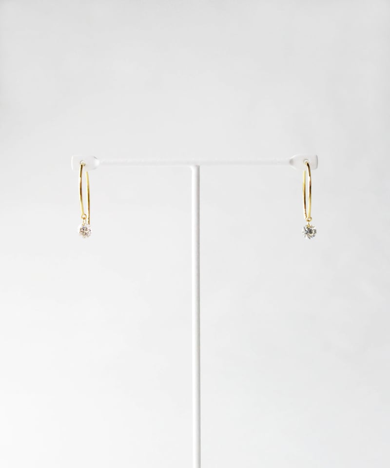 anq.】K18・ダイヤ スイングピアス | KU-CROISSANT 公式オンラインストア