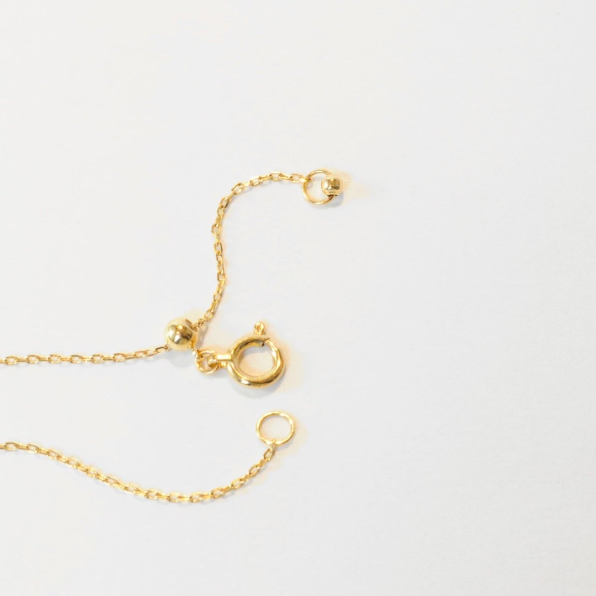 anq.】3石レーザーホールダイヤモンドネックレス | KU