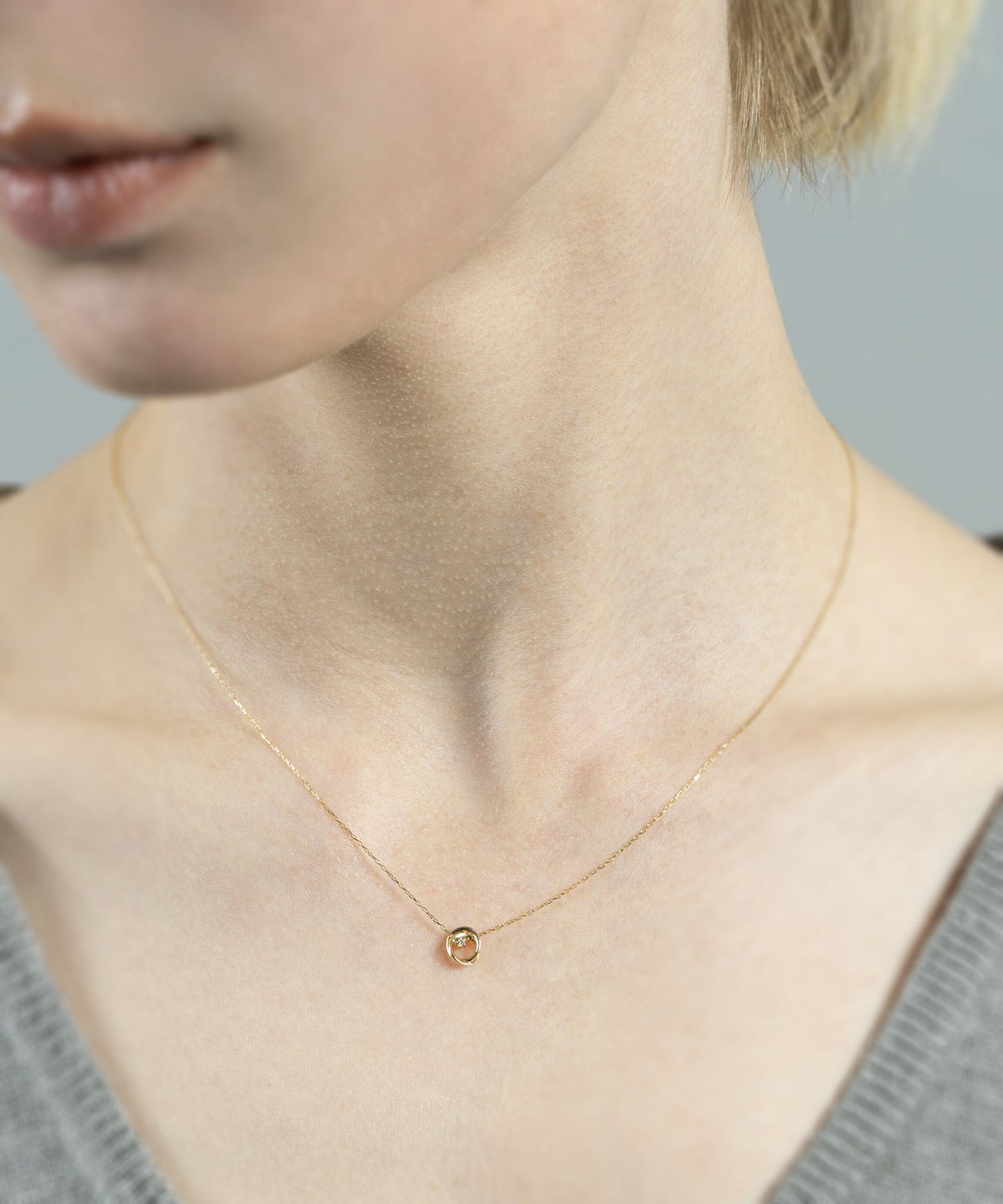 anq. チェーンネックレス　k10 イエローゴールド　アンク anq.（アンク）の「「anq.」K10・ペタルチェーンネックレス