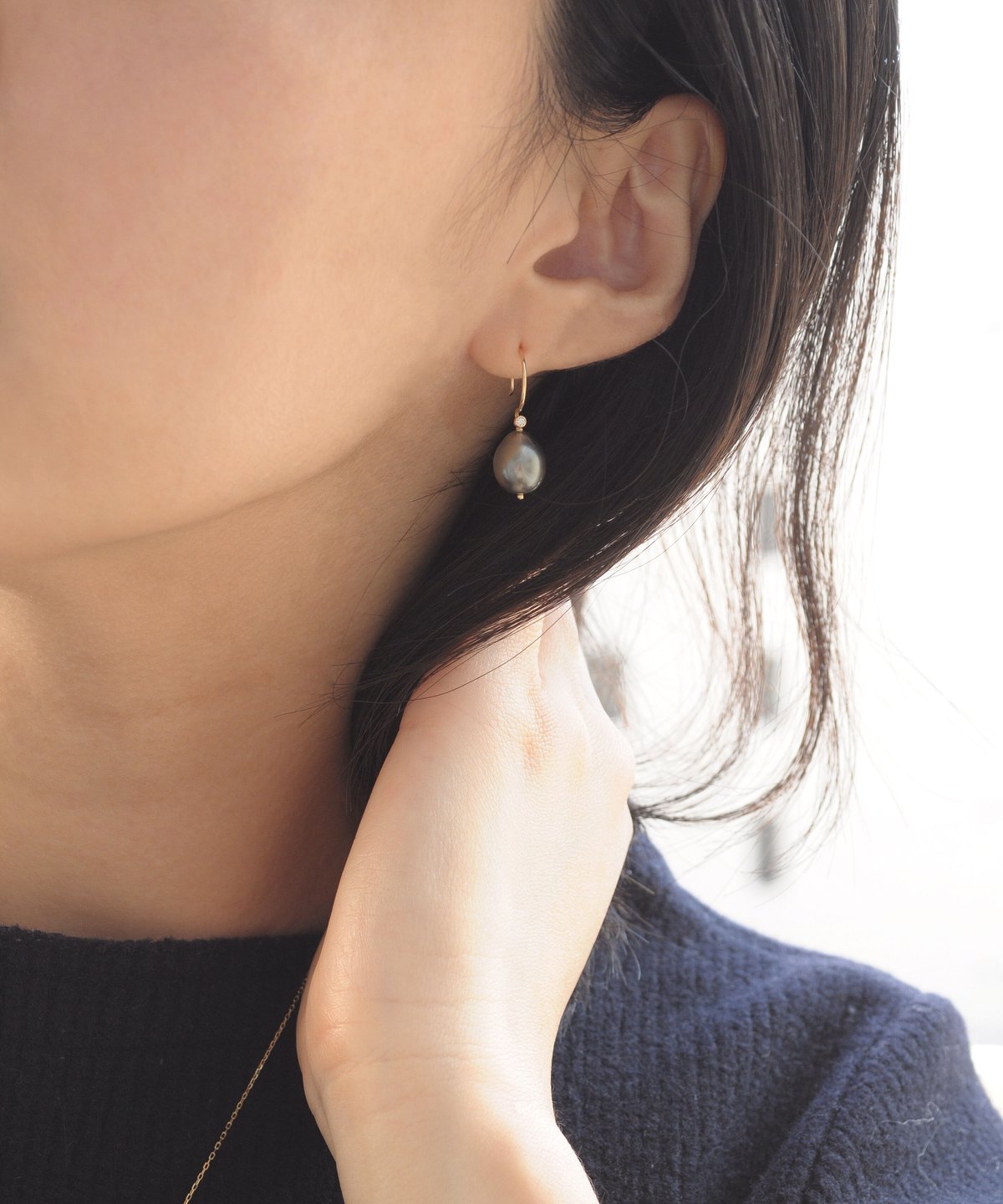anq.】K10・タヒチパール ダイヤモンド0.02ct フックピアス | KU-CROIS