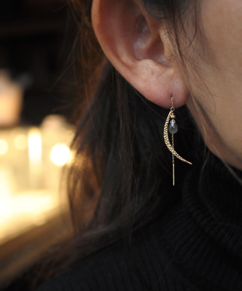 anq.】K10 moon lessence ラブラドライトピアス | KU-CROISSA