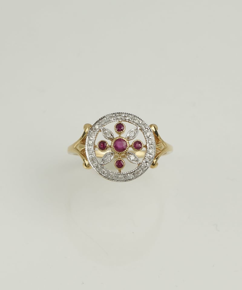 LOIS】Felicia ルビー/ダイヤモンド | KU-CROISSANT 公式オンラインストア