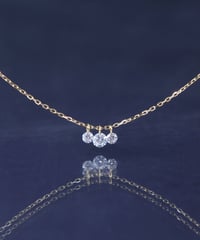 anq.】K18・レーザーホールダイヤ ネックレス | KU-CROISSANT 公式