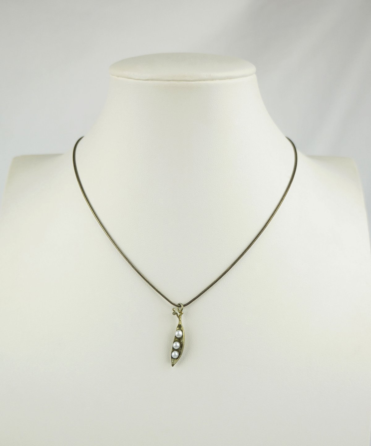 エンドウ ネックレス(3パール付)/ マイケルミショー エンドウ ペンダント 3個のパール Peapod Pendant 3 Pearls