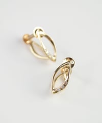 anq.】K10 ペアシェイプ ダイヤモンドパヴェピアス | KU-CROISSANT 公式