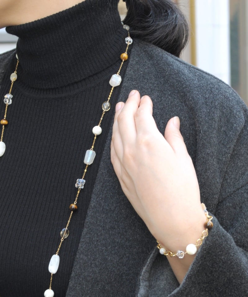 人気 ブレスレット　5モチーフ　マザーオプパール Van Cleef & Arpels] アルハンブラ マザーオブパール 5連