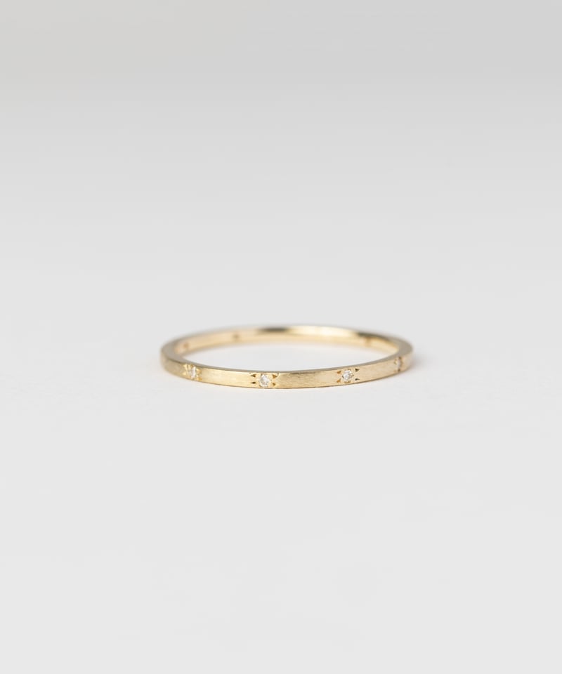 anq.】K10・9石彫り留めダイヤモンド バンドリング | KU-CROISSANT