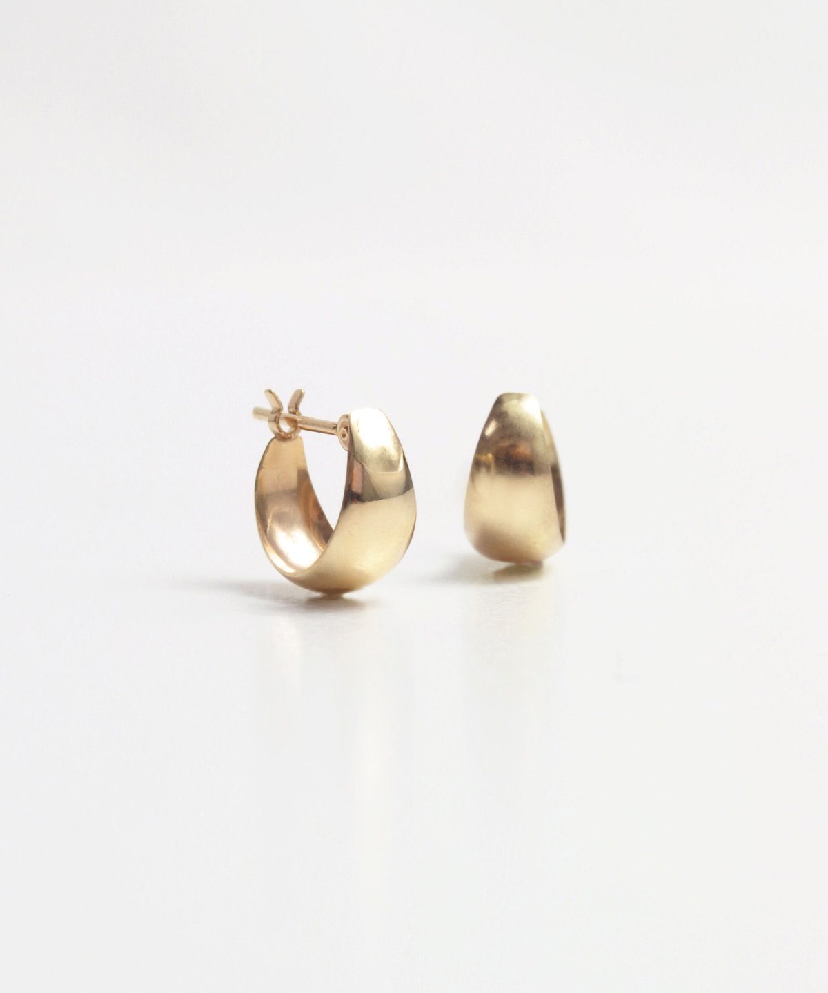 Aulu ピアス　K10 K10オパールピアス｜ピアス｜アガット 公式オンラインストア