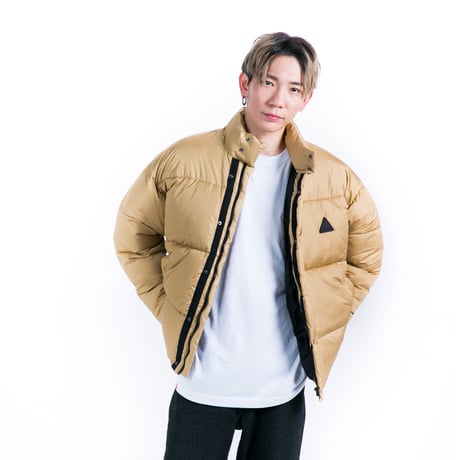 【HEDWiNG】ダウンジャケット "Padded jacket" / CAMEL