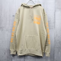 【PLMP】パーカ "BOX LOGO PARKA" / BEIGE