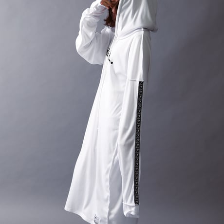 【SILLENT FROM ME】ロング丈パーカ "SHHH -Long Length Parka-" / WHITE