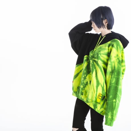 【HEDWiNG】パーカ Cross Cut“ Tye-die ” Hoodie" / BLACK-GREEN