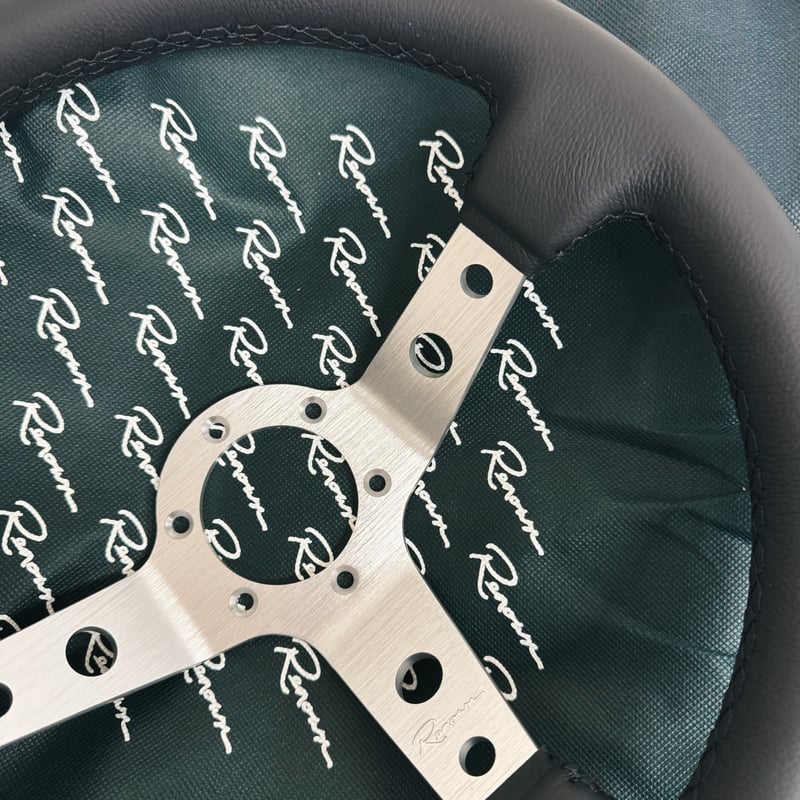 エリー すり銀 シルバー モダンデザイン 額縁660mm×509mm 100 (330mmモデル) シルバー | Renown Japan