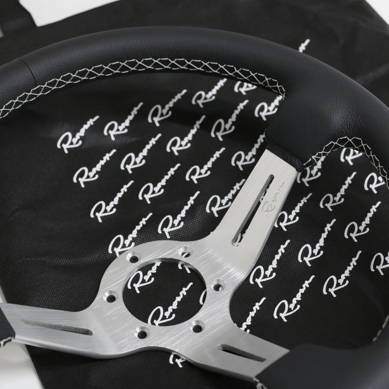 Renown レナウン　ステアリング　シケイン　シルバー Renown Chicane Silver Motorsport Steering Wheel – Renown USA