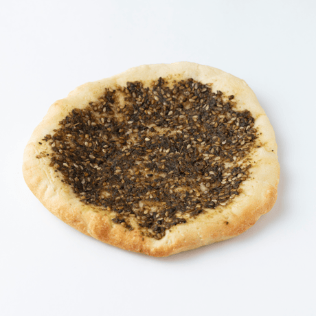 レバノンの薄焼きパン「マヌーシェ」