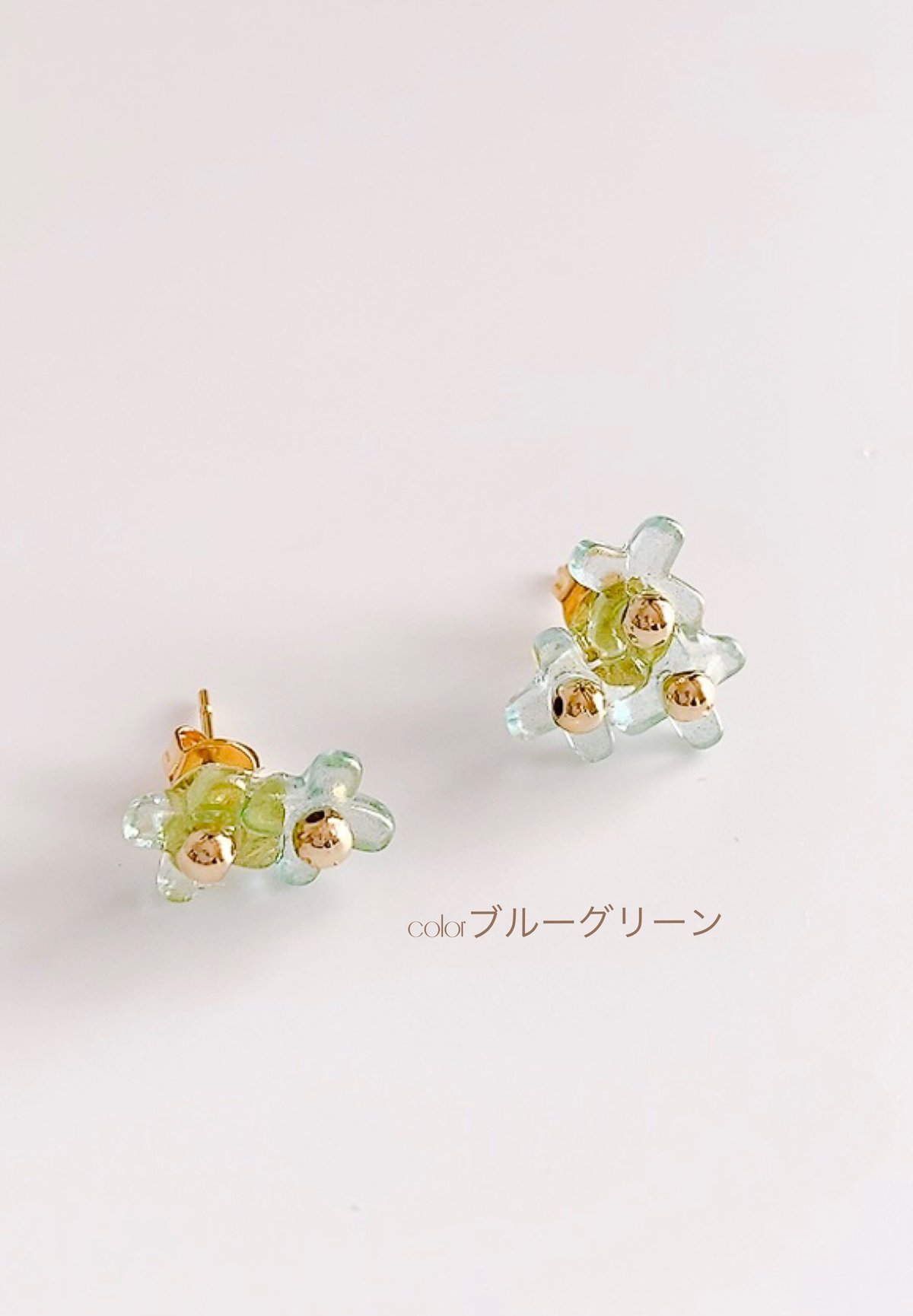 小花ピアス | smaaile market