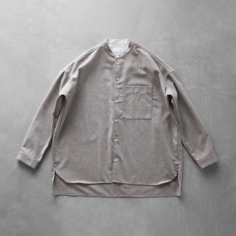 HUIS×尾州”ウールトロバンドカラーオーバーシャツ（ミルクティ）【ユニ