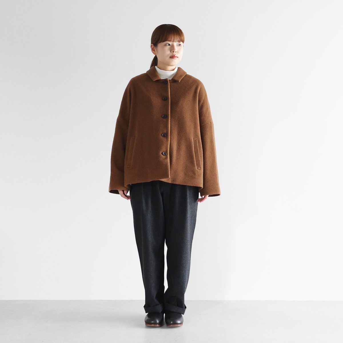 HUIS 遠州織物　ウールショートコート HUIS×尾州”縮絨ウールフランネルワイドショートコート（ブラウン