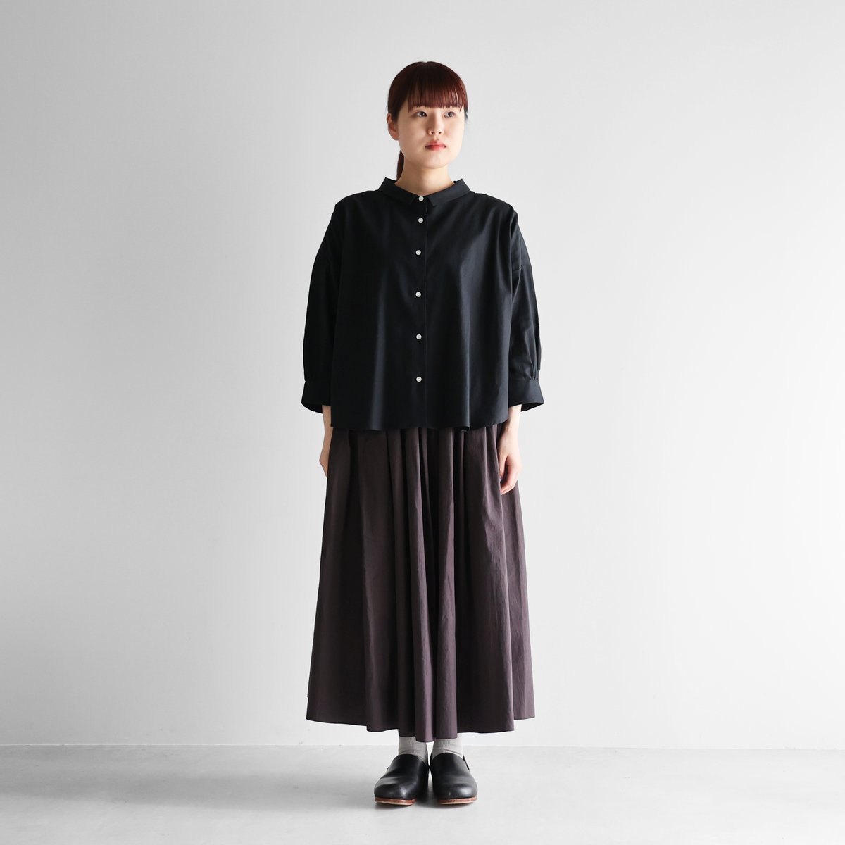 HUIS なめらかコットンフレンチスリーブワイドブラウス(クロ) 新品 huis なめらかコットンフレンチスリーブワイドブラウス