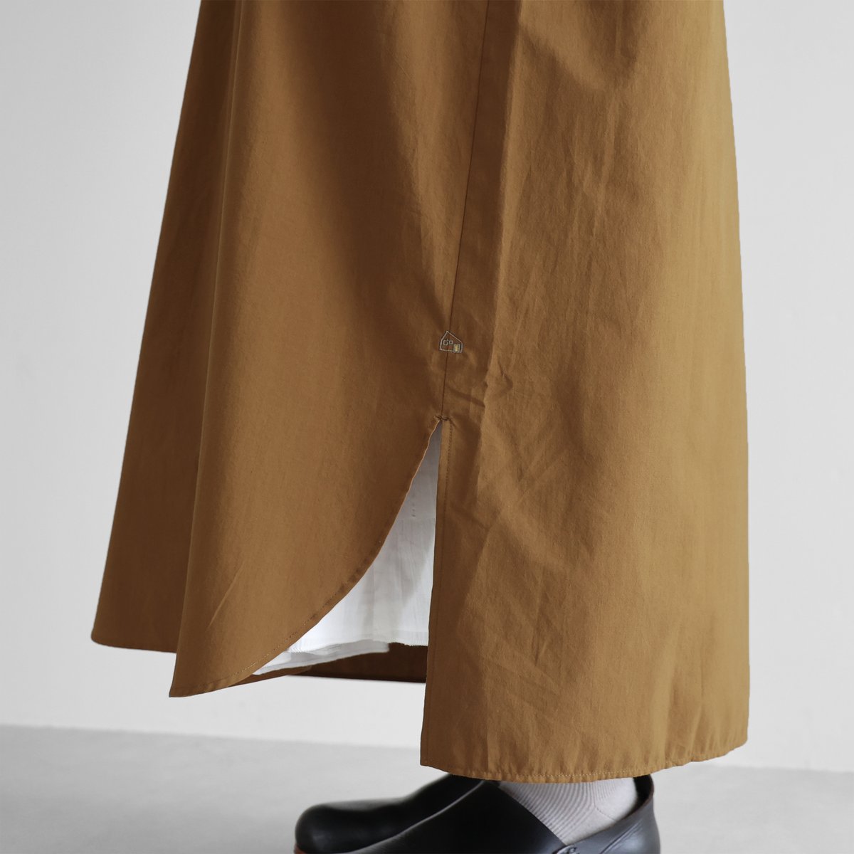 オーガニックコットンバンドカラーシャツロングワンピース