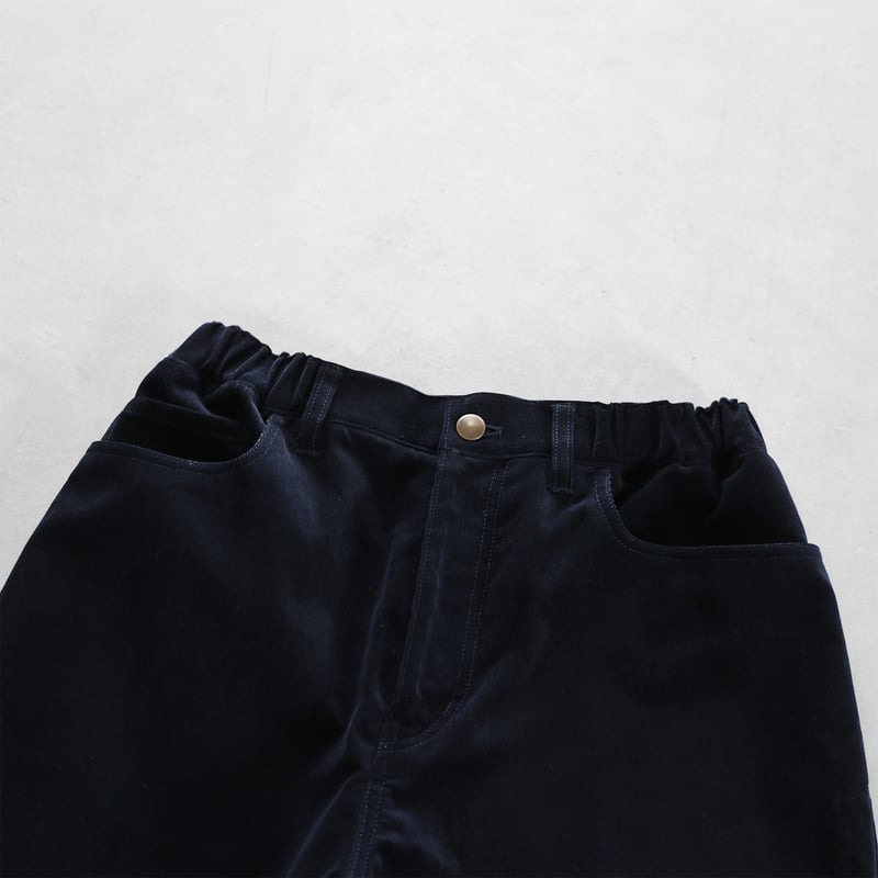 NOTHING WRITTEN コーデュロイ ストレートパンツ 黒 NOTHING WRITTEN コーデュロイ ストレートパンツ 黒 パンツ