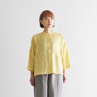8分袖シャトルリネンライトバンドカラーブラウス（ペールイエロー）【レディス】U112