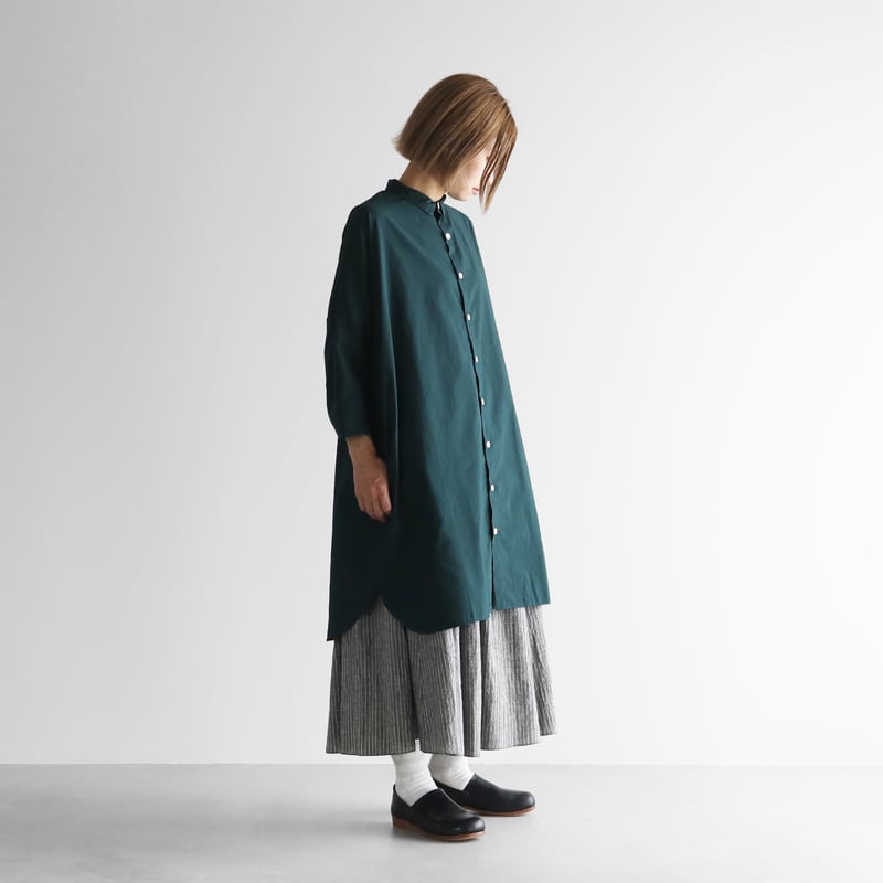 ナイロンdrow fitシャツ　ダークグリーン　Ｌ　新品 オーガニックコットンロングシャツ（ダークグリーン）【ユニ