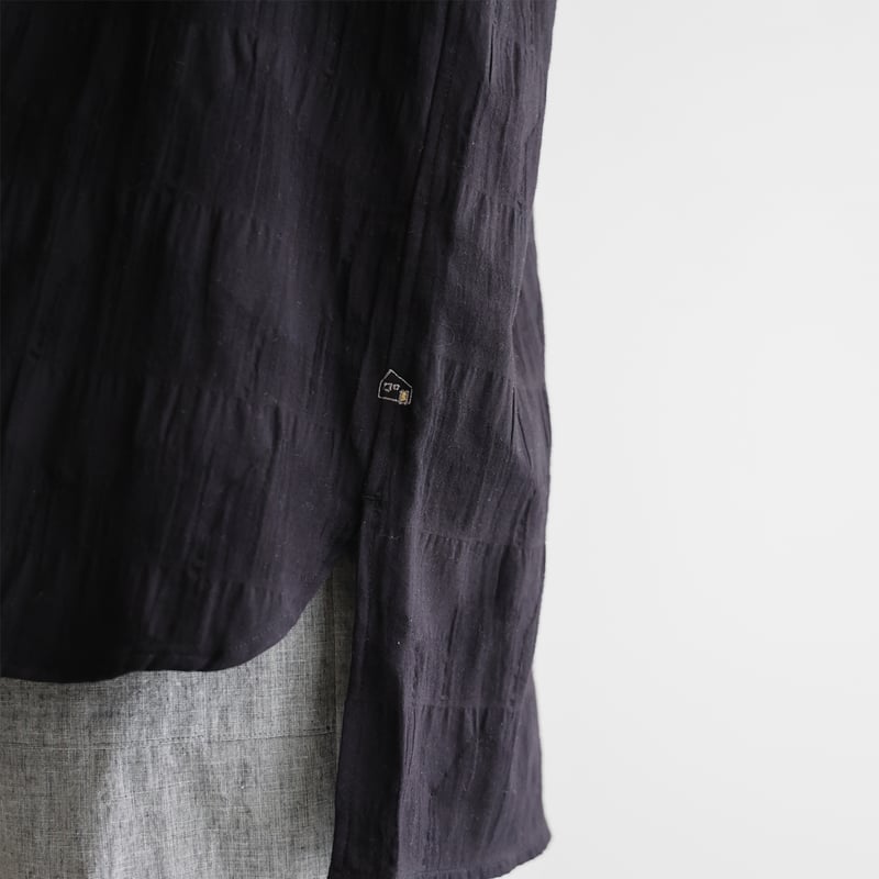 柄二重織シャトルジャガードバンドカラーオーバーシャツ（ブラック