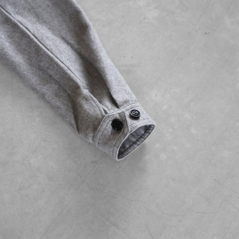 huis ヤクウール綾ネルポンチョ　ライトグレー315 ヤクウール綾ネルポンチョ（ライトグレー）【レディス】315