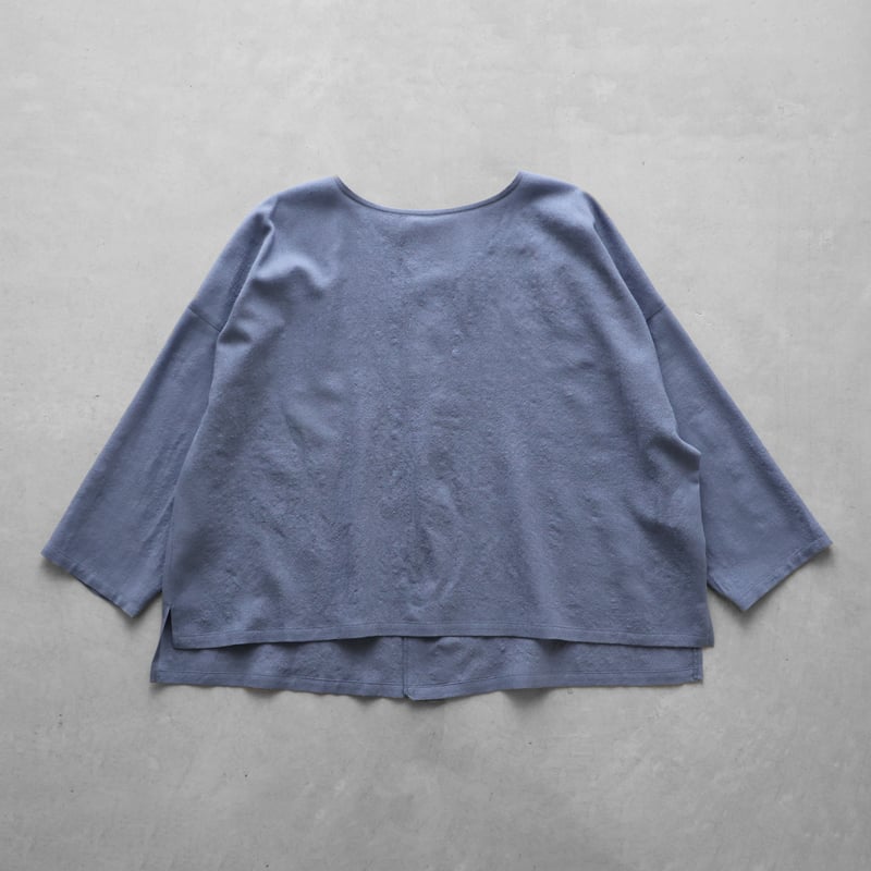 ウォッシャブルウールワイドプルオーバー（グレイッシュブルー