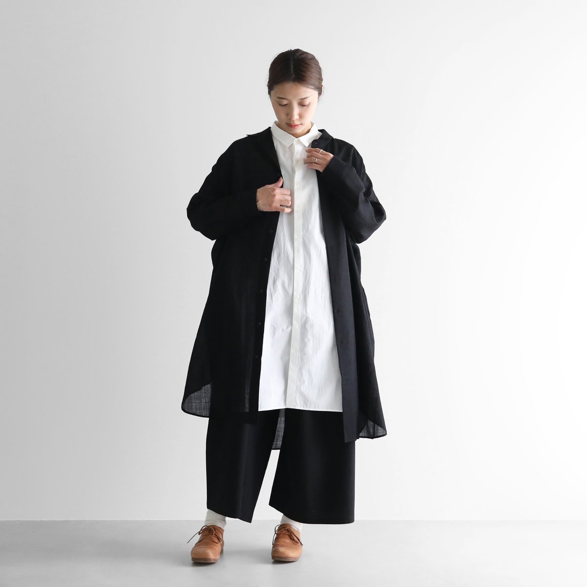 HUIS. 遠州織物 ウォッシャブルウールロングシャツ ワンピース ウォッシャブルウールロングシャツ（ダークブラウングレー）【ユニ