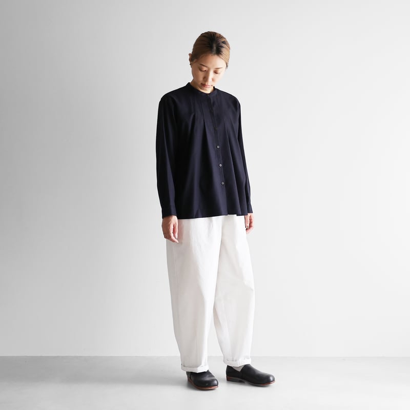 フランス綾タックブラウス（ダークネイビー）【レディス】U113 | HUIS