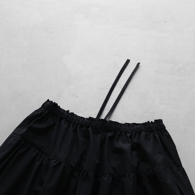 綿ウールタイプライタークロス2段ギャザースカート（ブラック