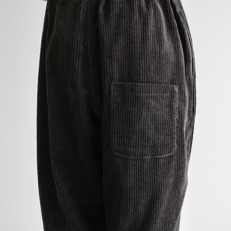綿麻コーデュロイバルーンパンツ（太畝・ダークグレー）【ユニセックス