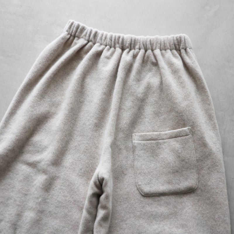HUIS×尾州”縮絨ウールフランネルバルーンパンツロング HUIS×尾州”縮絨ウールフランネルバルーンパンツロング