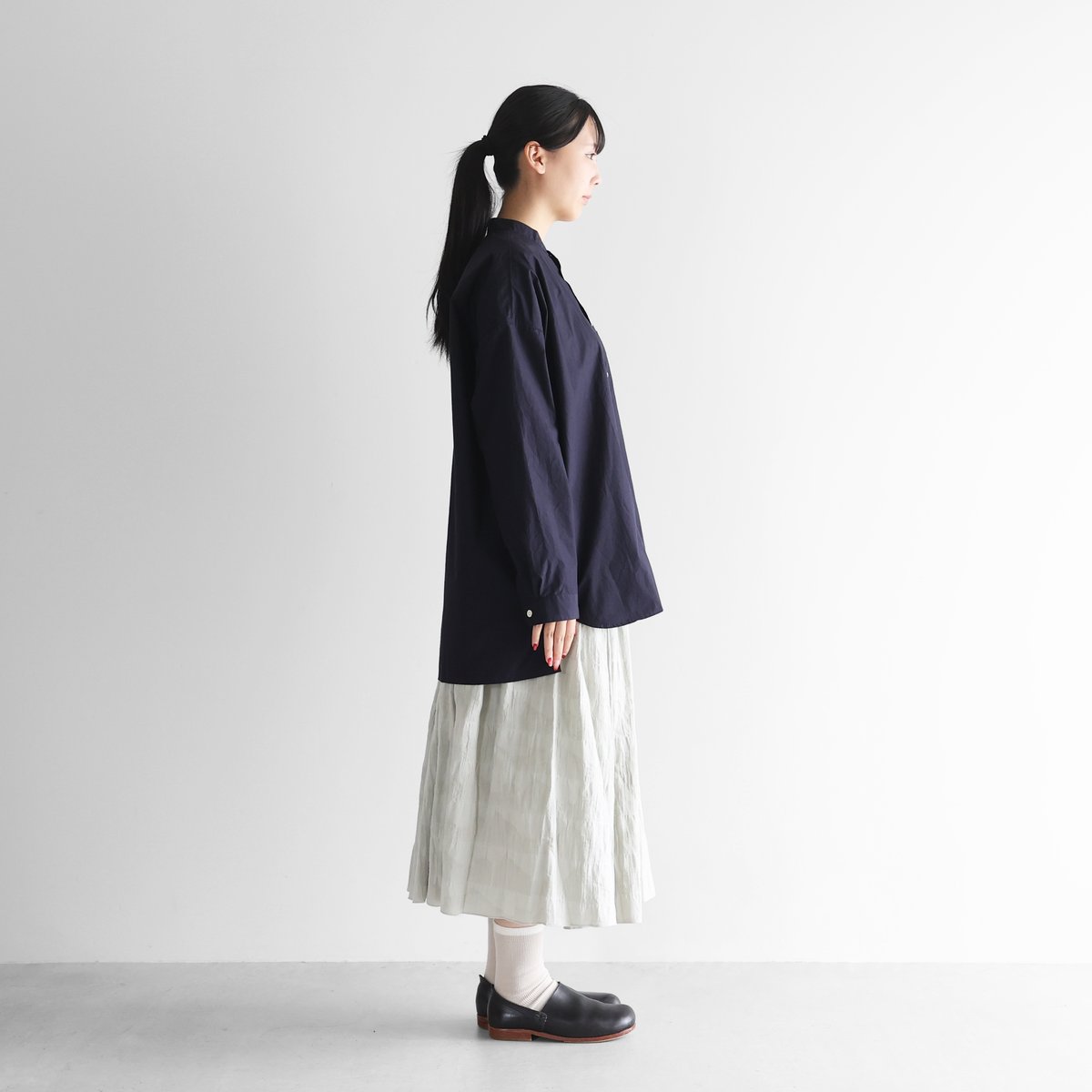 ばちばちタイプライタークロスバンドカラーオーバーシャツ（ダーク