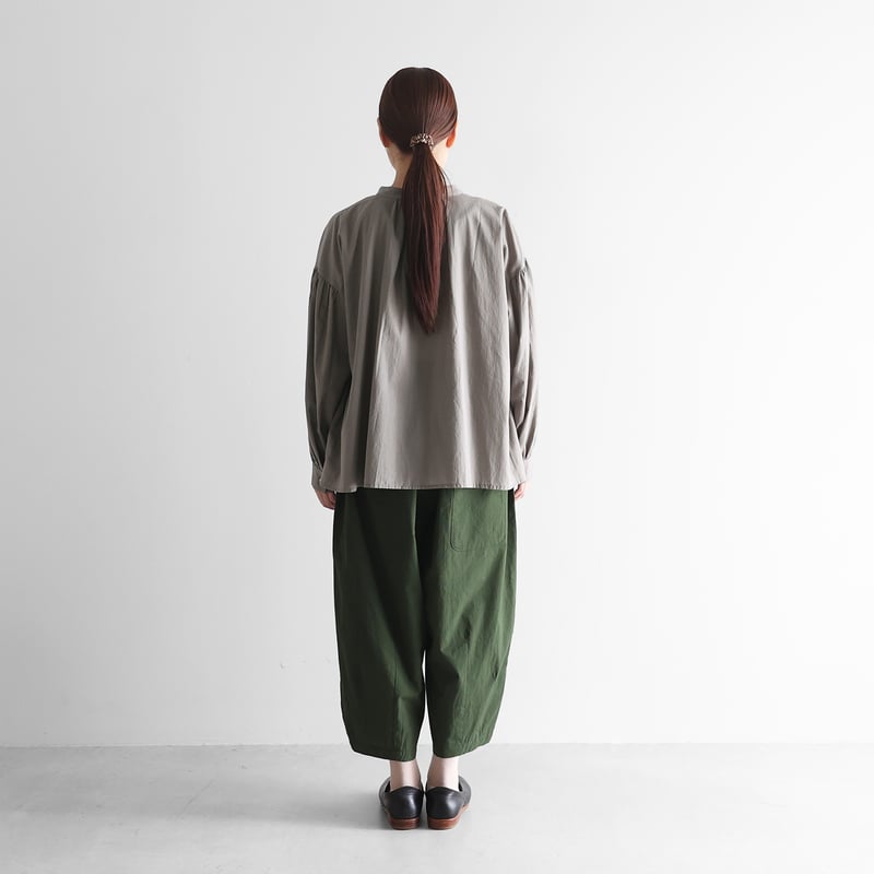 廃盤品　LIMI feu バルーンパンツ　カーキ コードレーンバルーンパンツ（エバーグリーン）【ユニセックス】506