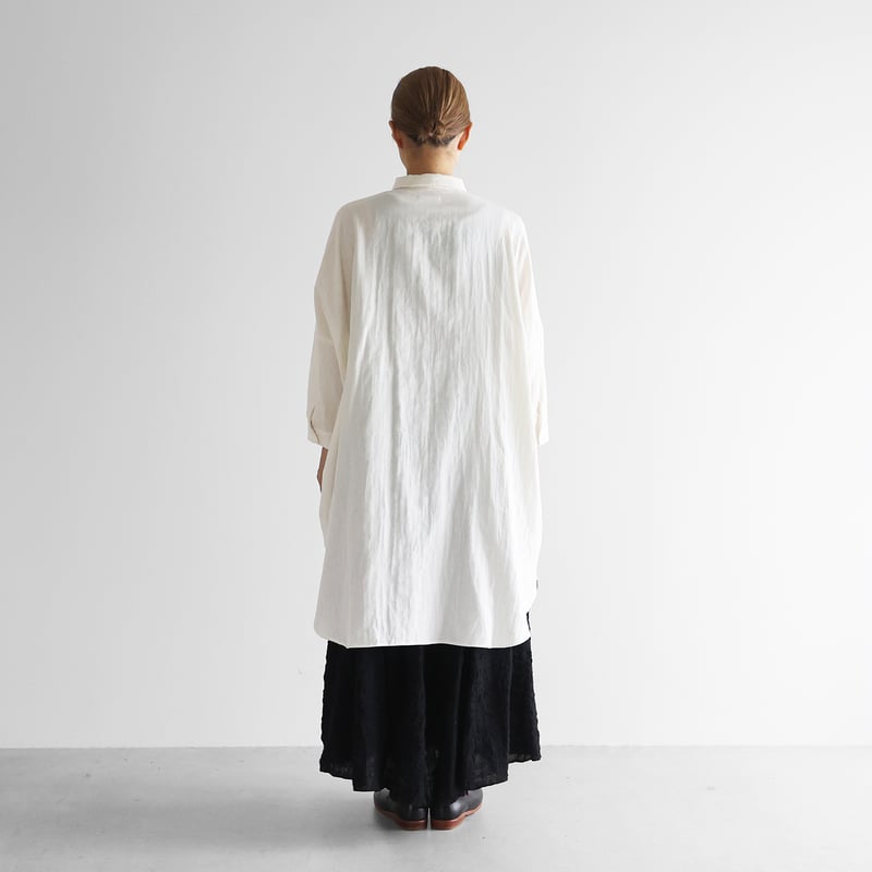 ★新品タグ付き★ジャスグリッティー★エアリーゆるシャツ★ホワイト2★ JUSGLITTY（ジャスグリッティー）の「ラッフルセーラーカラーブラウス