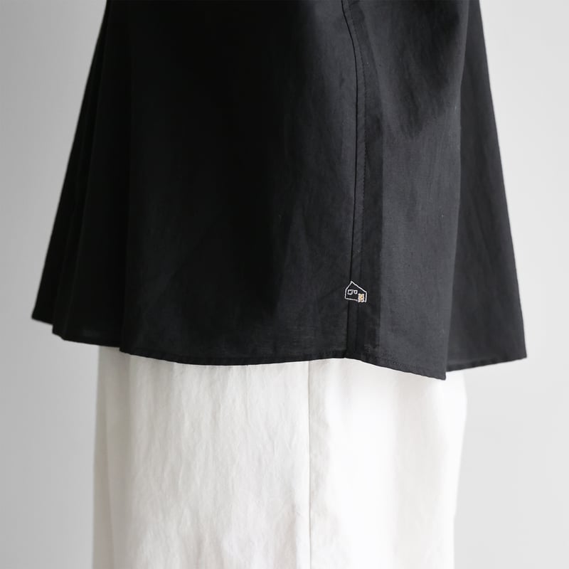 コットンリネン半袖ギャザーワイドブラウス（ブラック