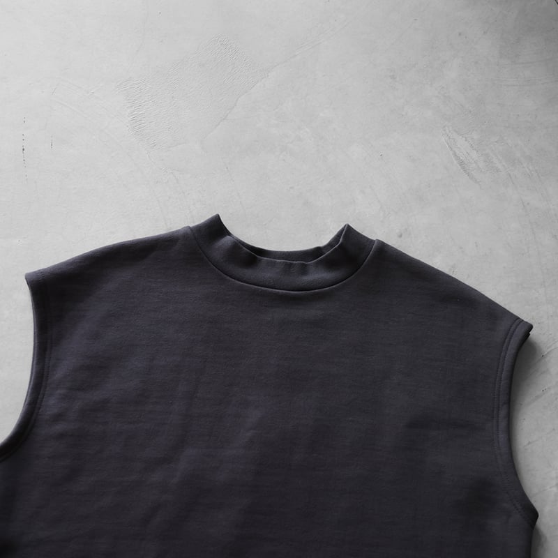 HUIS in house］SUVIN “裏ボア”スウェットベスト（ダークグレー