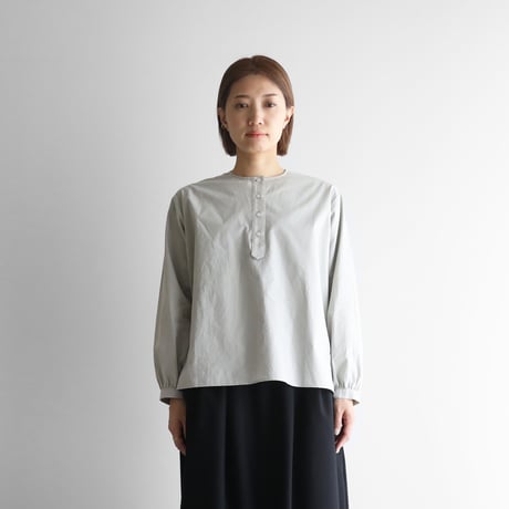 CATEGORY プルオーバー | HUIS onlinestore