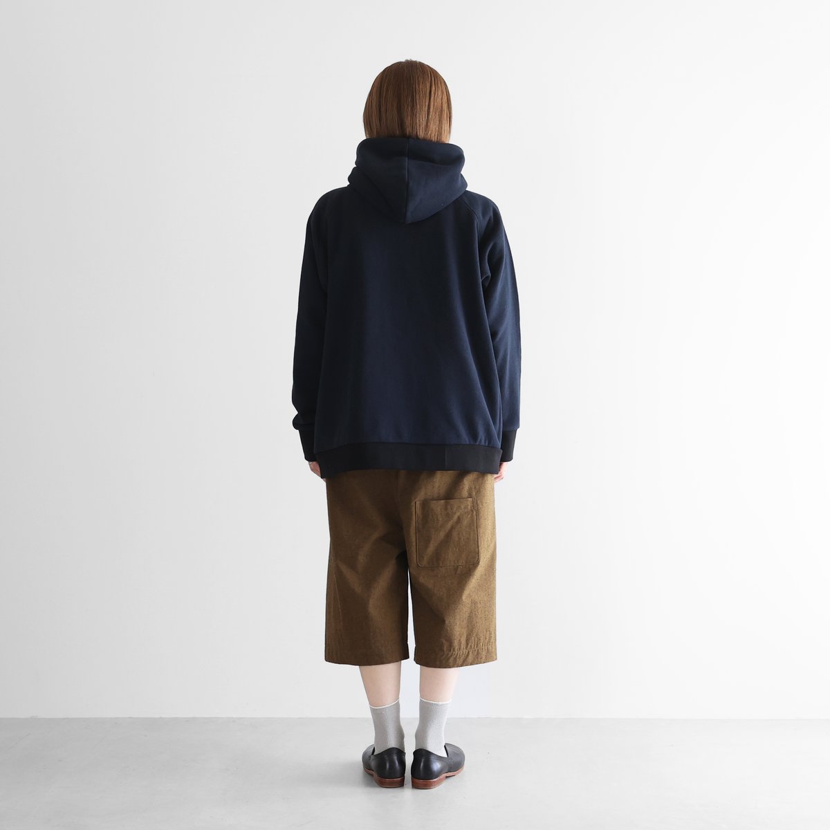 HUIS in house］SUVINスウェットジップパーカーL（ダークネイビー  