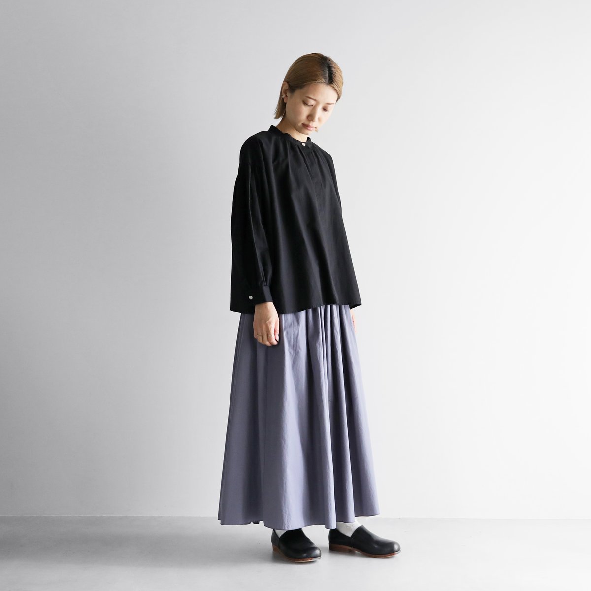 コットンリネンバルーンスリーブワイドブラウス（ブラック