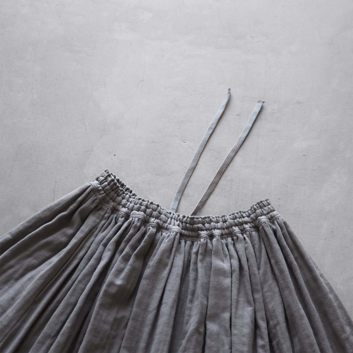 ロンスプ　ピンク✖️グレー カットアウトロングドレス/シアー/長袖/谷間見せ/背中隠し/ワン