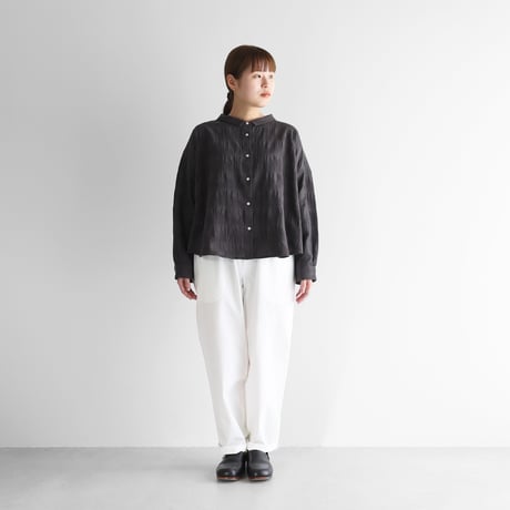 HUIS遠州織物みじんコール　サルエルバルーンパンツ黒 みじんコールサルエルバルーンパンツ【ユニセックス】511をリリース