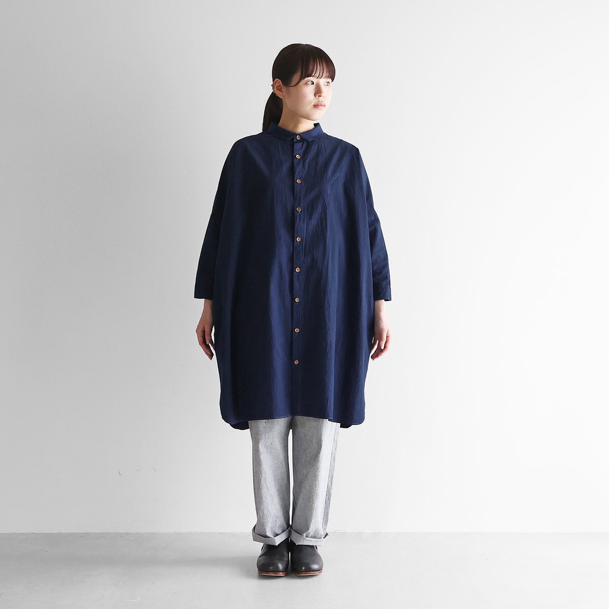 HUIS×sayu 本藍染めコットンロングシャツ【ユニセックス】004 | HUIS